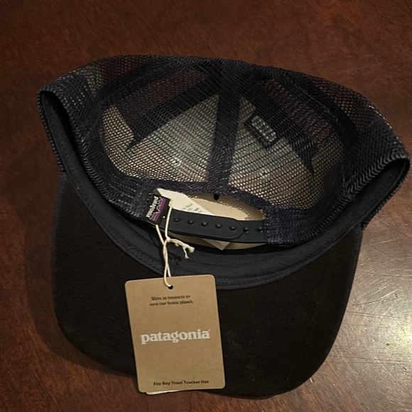 Patagonia hats nwt - Picture 8 of 8